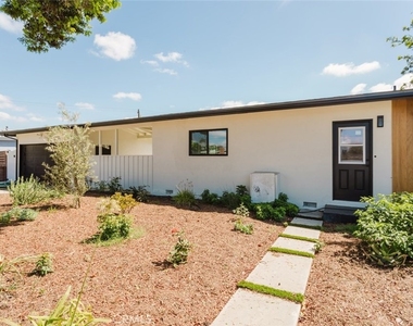 6021 E Oakbrook Street - Photo Thumbnail 7