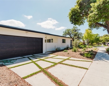6021 E Oakbrook Street - Photo Thumbnail 8