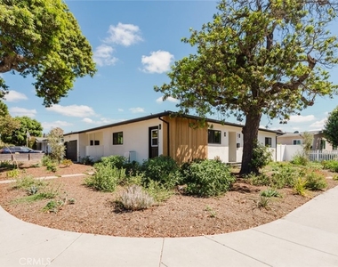 6021 E Oakbrook Street - Photo Thumbnail 6