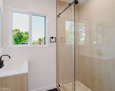 6021 E Oakbrook Street - Photo Thumbnail 28