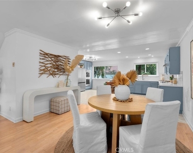 1200 Opal Street - Photo Thumbnail 5