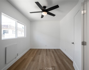 1267 W 7th - Photo Thumbnail 7