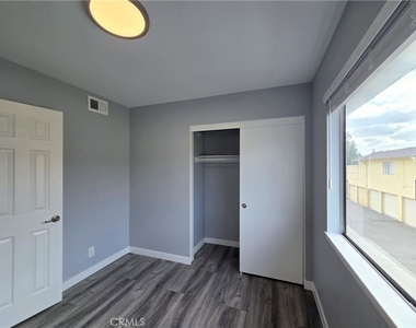 12526 Cuesta Drive - Photo Thumbnail 13