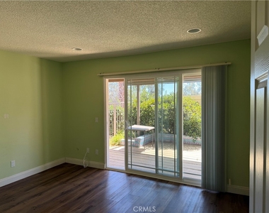 2310 Applewood - Photo Thumbnail 23