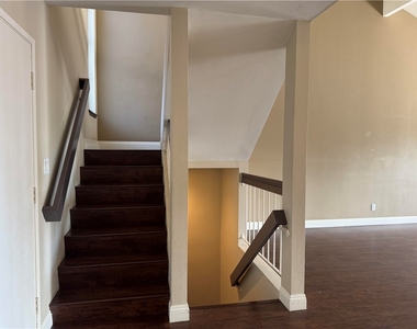 2310 Applewood - Photo Thumbnail 19