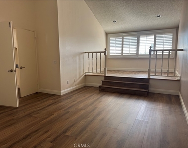 2310 Applewood - Photo Thumbnail 21