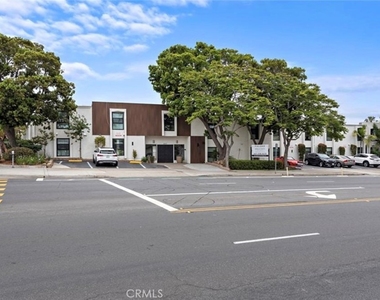6679 Linda Vista Unit #16 - Photo Thumbnail 3