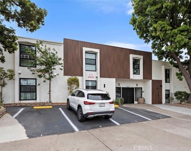 6679 Linda Vista Unit #16 - Photo Thumbnail 4