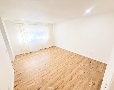 920 Alfred - Photo Thumbnail 6