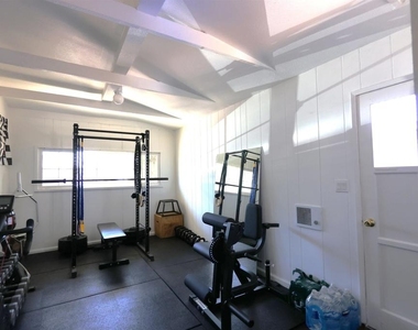 4641 Terry Lane - Photo Thumbnail 10