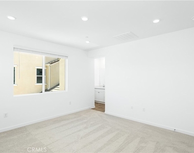 26610 Viola Way - Photo Thumbnail 32