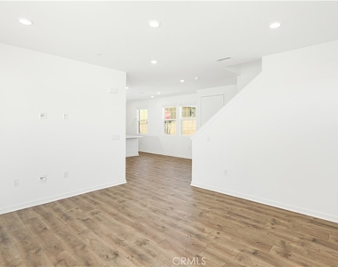 26610 Viola Way - Photo Thumbnail 8