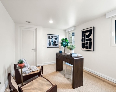 1554 E Oceanfront - Photo Thumbnail 21