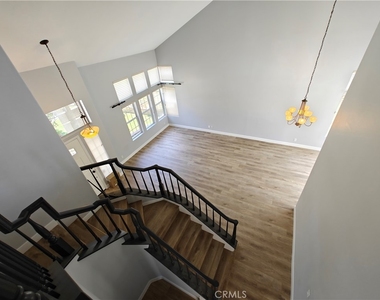8604 E Windsong Drive - Photo Thumbnail 8