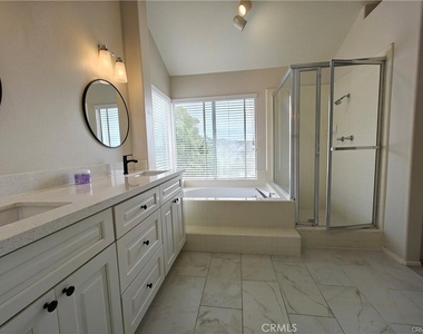 8604 E Windsong Drive - Photo Thumbnail 14