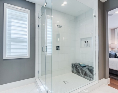 141 Parkland - Photo Thumbnail 37