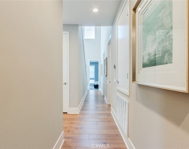 141 Parkland - Photo Thumbnail 42