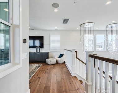 141 Parkland - Photo Thumbnail 54