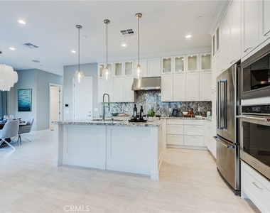 141 Parkland - Photo Thumbnail 15