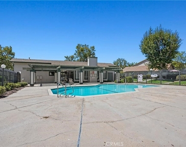 23232 Orange Avenue - Photo Thumbnail 9