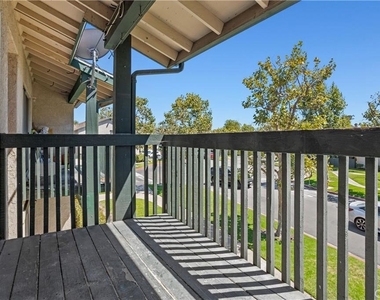 23232 Orange Avenue - Photo Thumbnail 11