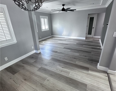 5133 Hedda St - Photo Thumbnail 15