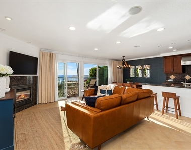 26026 Dana Bluff E W - Photo Thumbnail 2