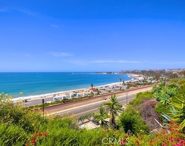 26026 Dana Bluff E W - Photo Thumbnail 33