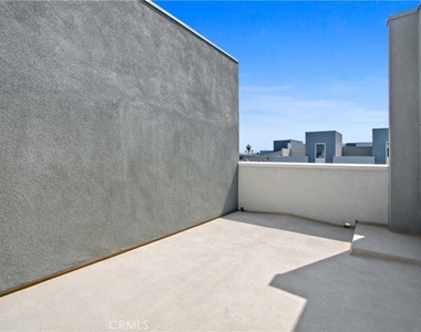 1410 W Bushell Street - Photo Thumbnail 11