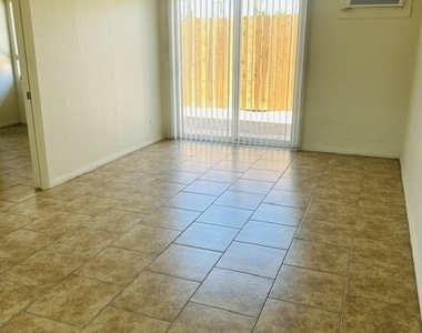 37112 Palo Verde Drive - Photo Thumbnail 15