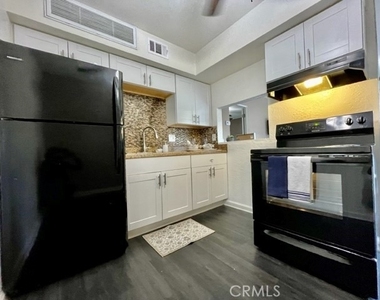 36953 Bankside Drive - Photo Thumbnail 7