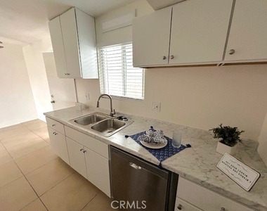 37111 Cathedral Canyon Drive - Photo Thumbnail 10