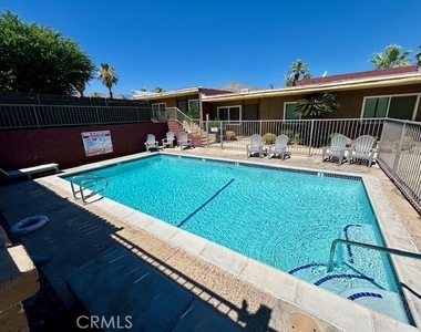 68460 Kings Road - Photo Thumbnail 5