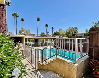 68460 Kings Road - Photo Thumbnail 1