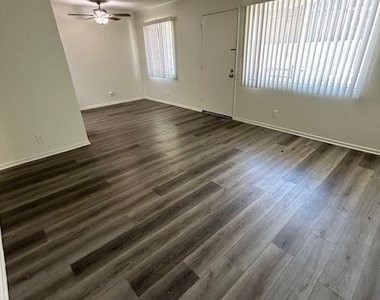 68460 Kings Road - Photo Thumbnail 7