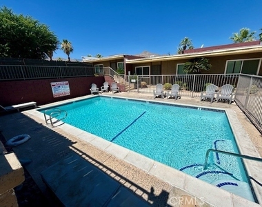 68460 Kings Road - Photo Thumbnail 5