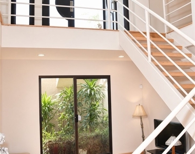 85 Marbella - Photo Thumbnail 4