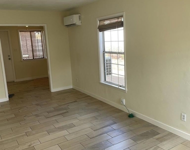 625 Elbrook Drive - Photo Thumbnail 2