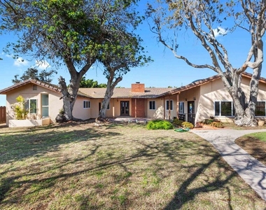 513 Canyon Drive - Photo Thumbnail 25