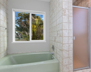 513 Canyon Drive - Photo Thumbnail 18
