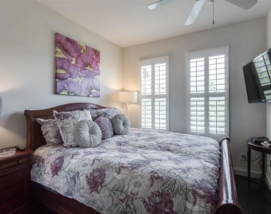1383 Cattail Ct - Photo Thumbnail 4
