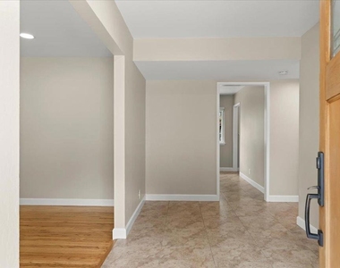 1747 Harte Drive - Photo Thumbnail 3