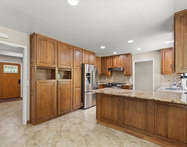 1747 Harte Drive - Photo Thumbnail 11