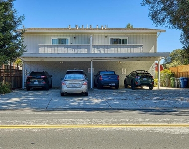1266 7th Avenue - Photo Thumbnail 2