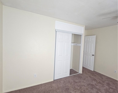 785 W Westward - Photo Thumbnail 17