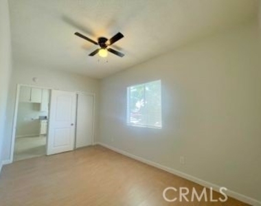 3390 Lime Street - Photo Thumbnail 11