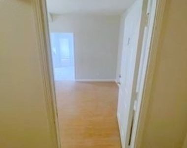 3390 Lime Street - Photo Thumbnail 4