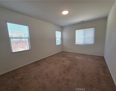 16594 Denham Lane - Photo Thumbnail 11