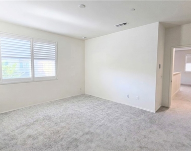 5362 Malibu - Photo Thumbnail 17