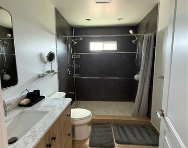 7923 Bellaire - Photo Thumbnail 9